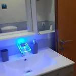 Maxim شقة *